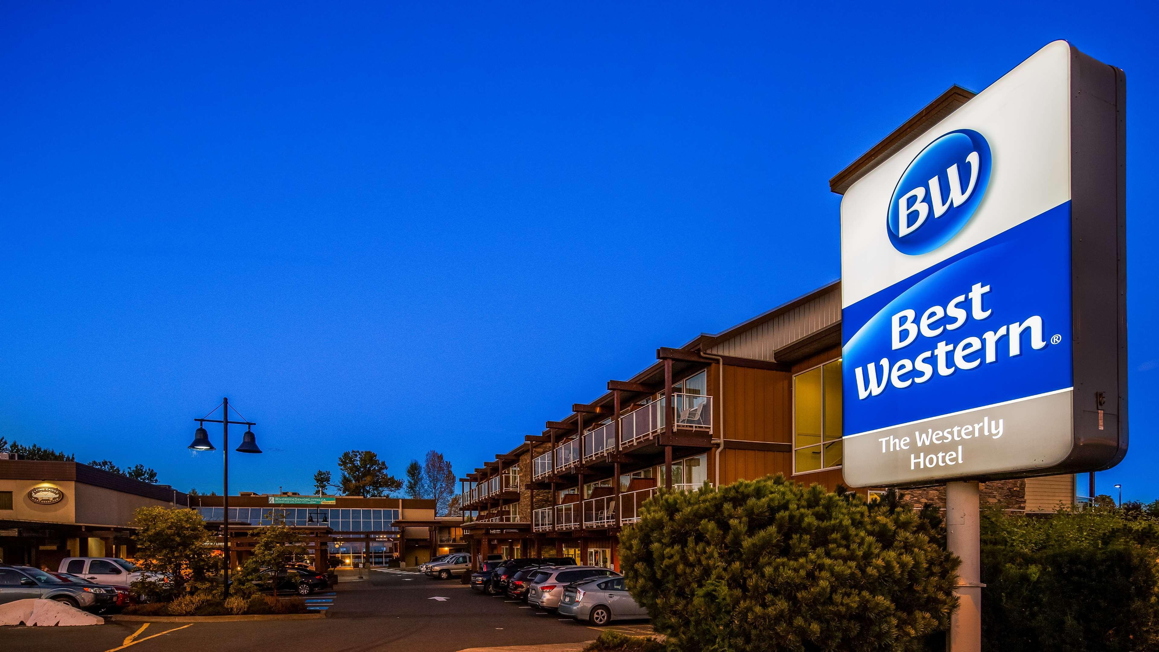 Best Western The Westerly Hotel Courtenay Exterior photo